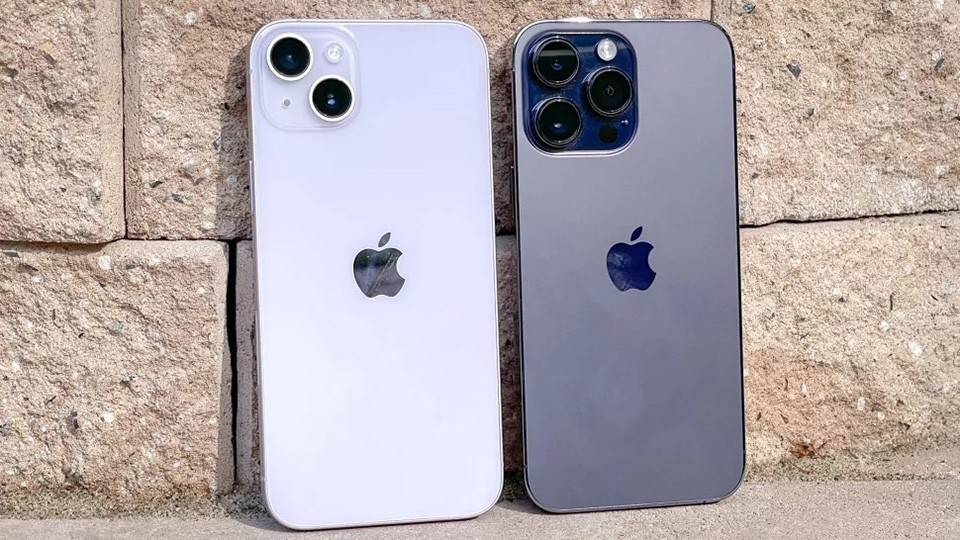 So sánh iPhone 15 và iPhone 15 Pro (ảnh 2)