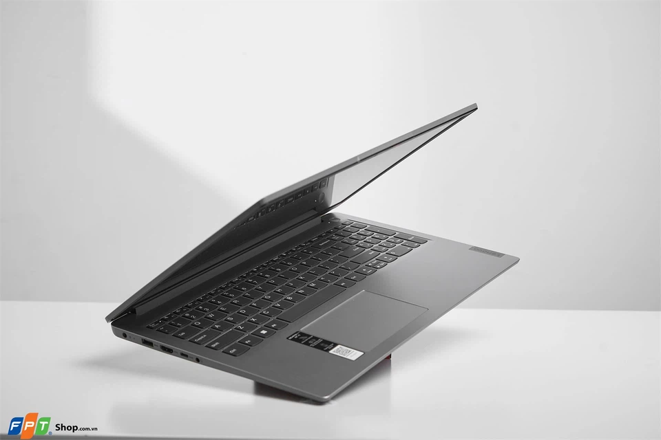 Lenovo IdeaPad 1 15AMN7