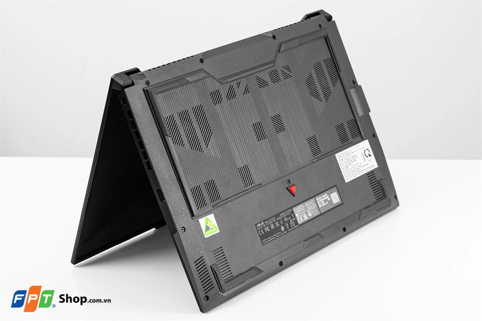 Asus TUF Gaming FX517ZC-HN077W