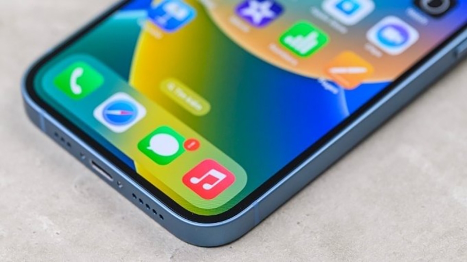 So sánh iPhone 15 và iPhone 14 (ảnh 8)