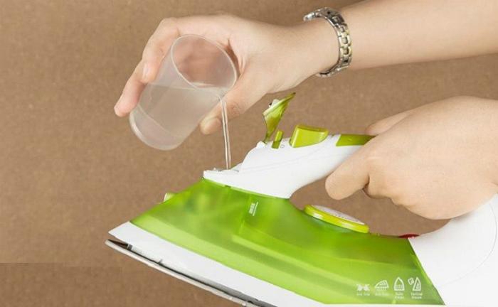 cách cho nước vào bàn ủi-ảnh 2