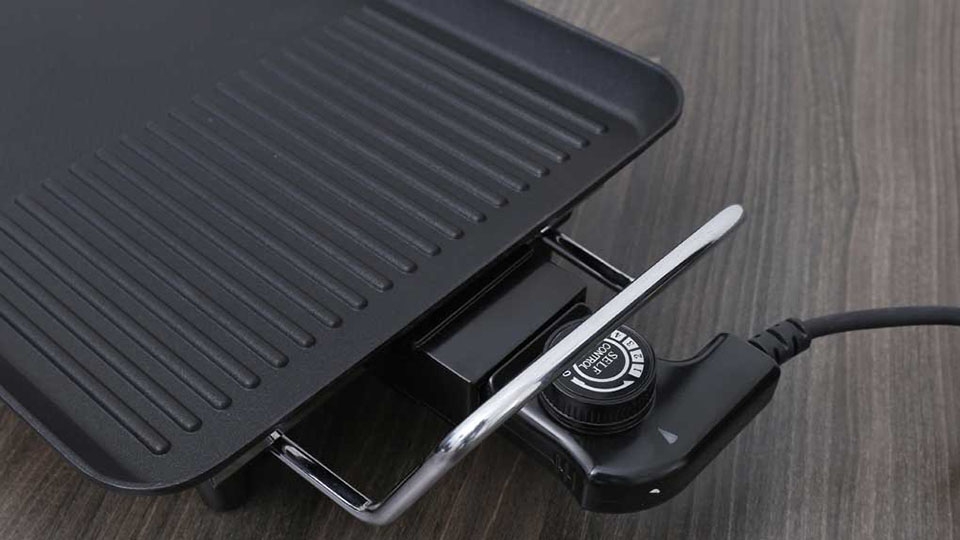 So sánh lò nướng và bếp nướng điện Kangaroo về nhiệt độ và thời gian nấu