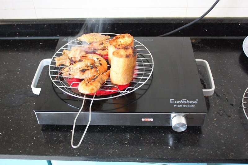 Bếp hồng ngoại có nướng được không (Ảnh 4)