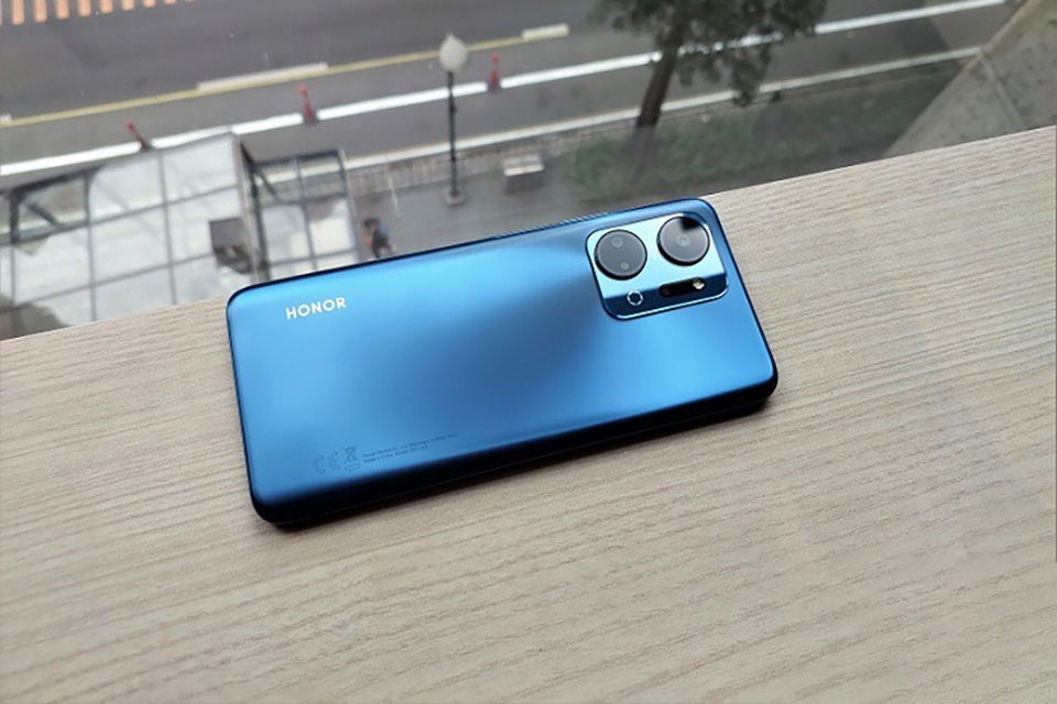 Trên tay Honor X7a (ảnh 1)