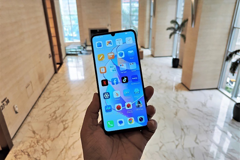 Trên tay Honor X7a (ảnh 5)