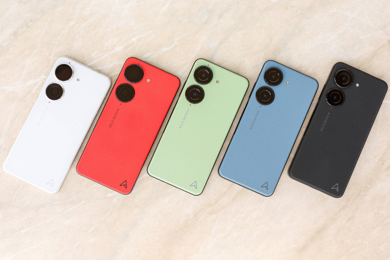 ASUS Zenfone 10 ra mắt: Thiết kế nhỏ gọn, màn hình 144Hz, chip SD8 Gen 2, giá từ 20.5 triệu đồng