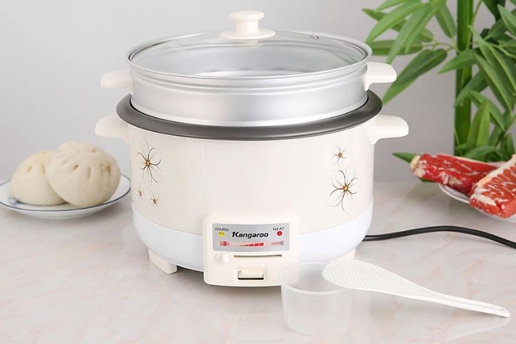 Nồi lẩu điện nào tốt: Kangaroo 4.5 lít KG272