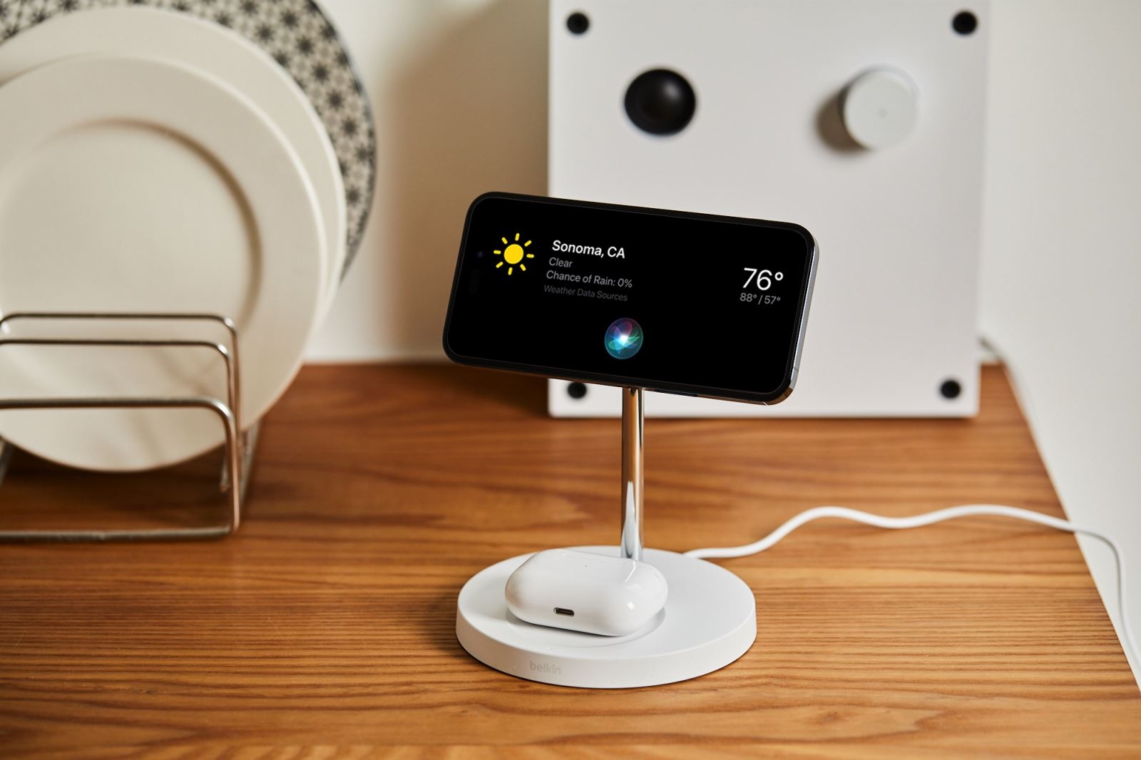 Có nên sử dụng sạc không dây cho iPhone?