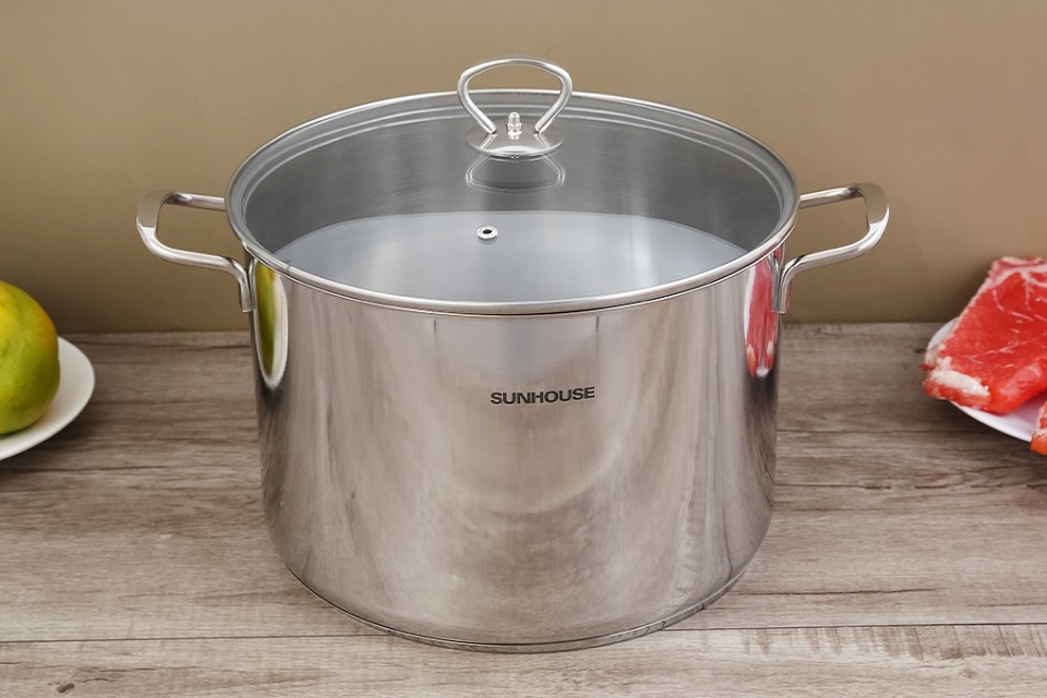 Nồi luộc gà inox 3 đáy Sunhouse SH28LG