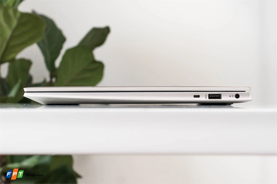 HP Pavilion 15 eg2037TX