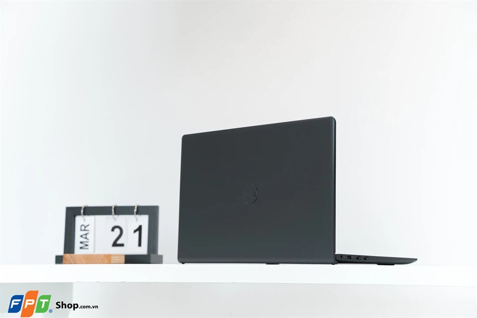 Dell Inspiron 15 N3520