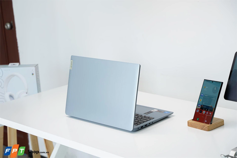 Lenovo Ideapad 3 15IAU7