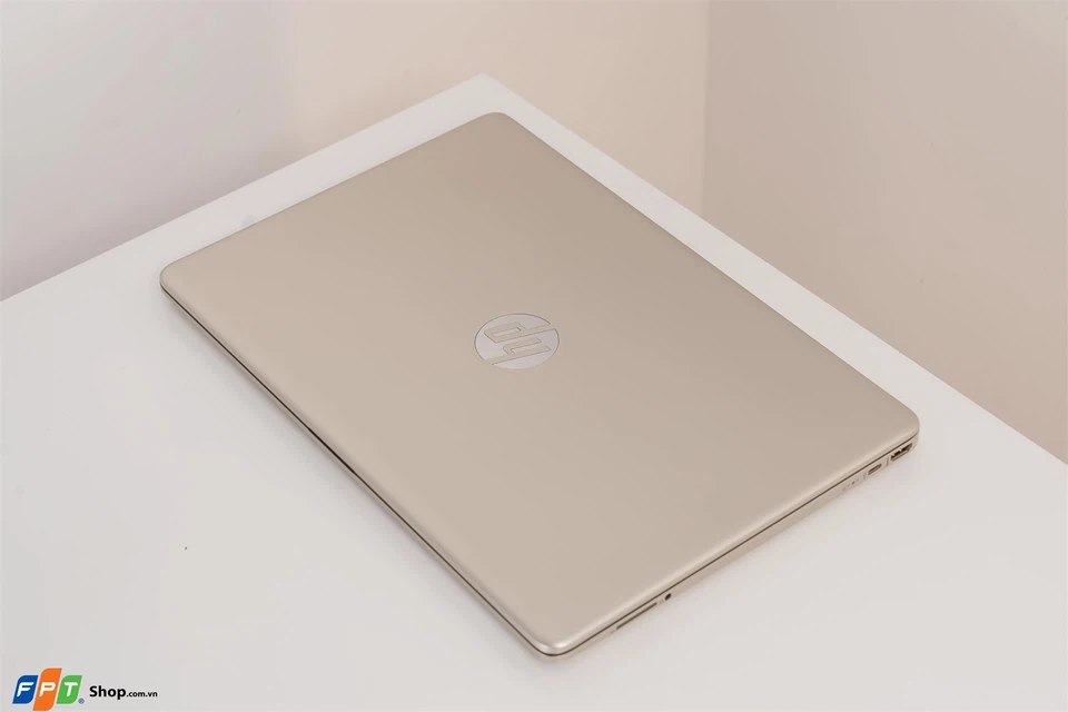 HP 15s fq2711TU