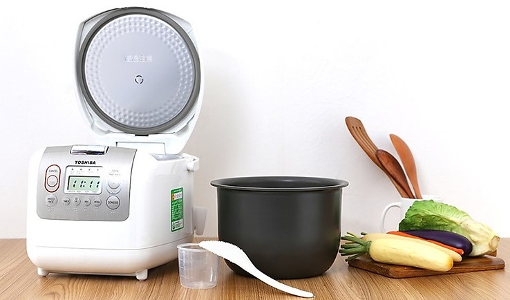 Top nồi cơm điện giữ nhiệt lâu Toshiba