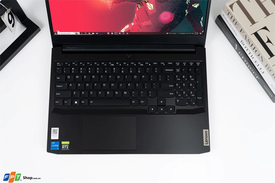 Lenovo Gaming IdeaPad 3 15IHU6