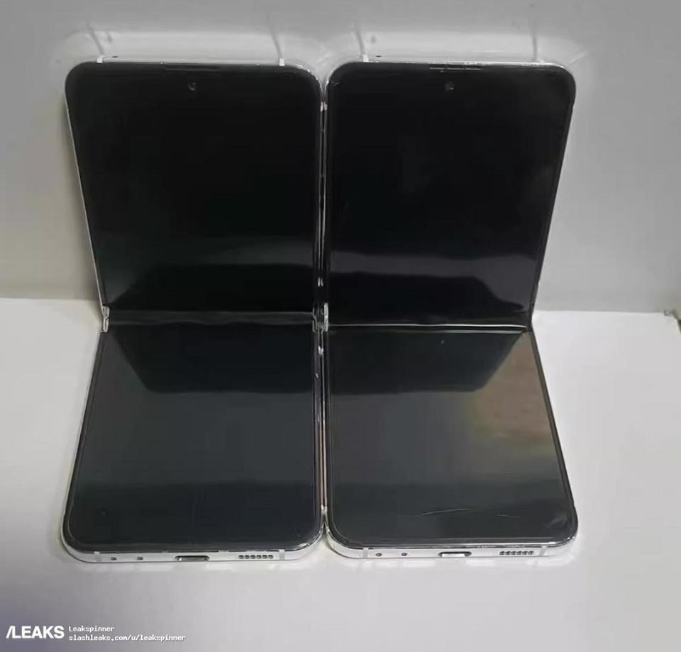 Mô hình Galaxy Z Flip5 (ảnh 5)