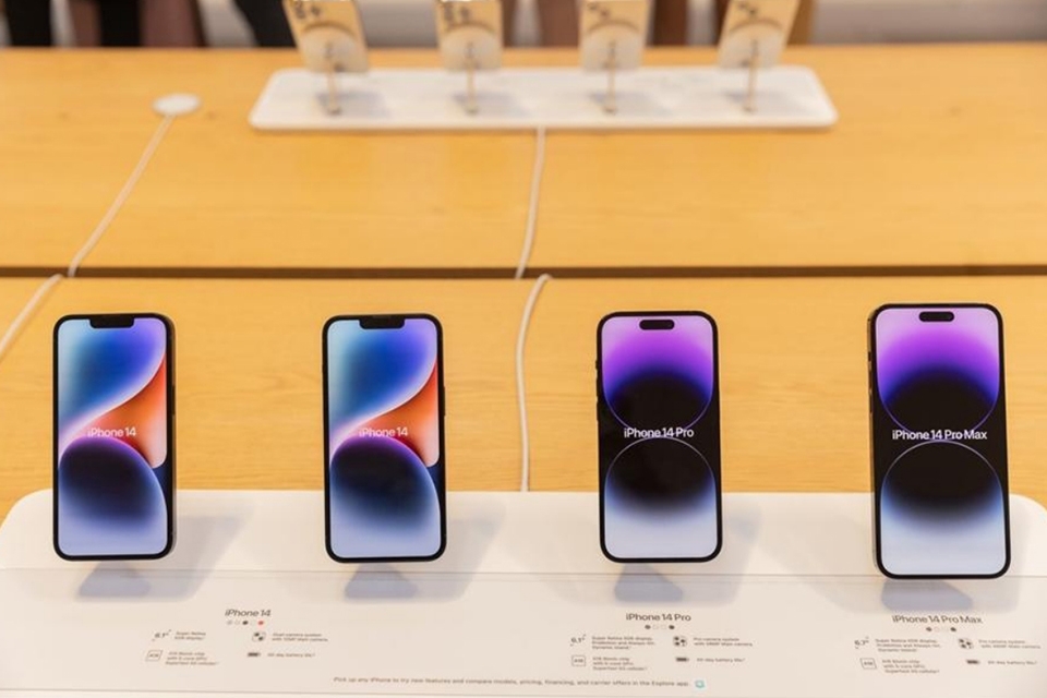 Tai thỏ iPhone 15 - Ảnh 05