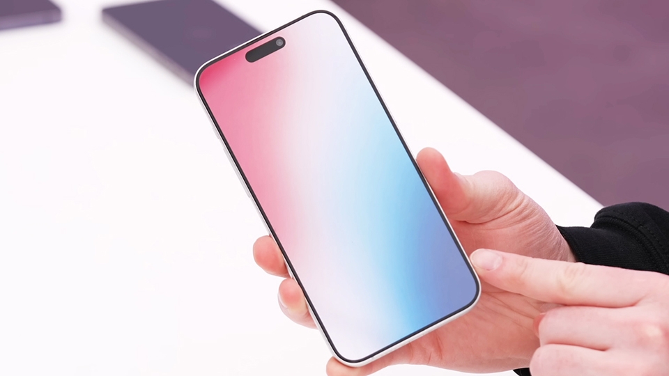 iPhone 15 không có khe SIM vật lý - Ảnh 04