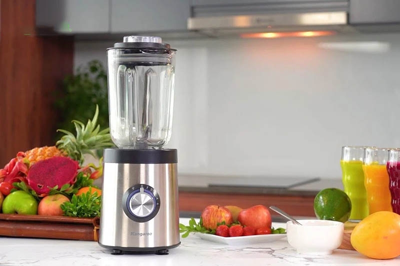 Cách làm nước ép cần tây bằng máy xay sinh tố (Ảnh 5)