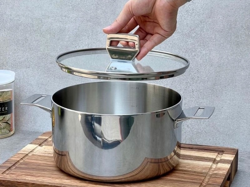 Bộ nồi đáy liền truyền nhiệt tốt (Ảnh 1)