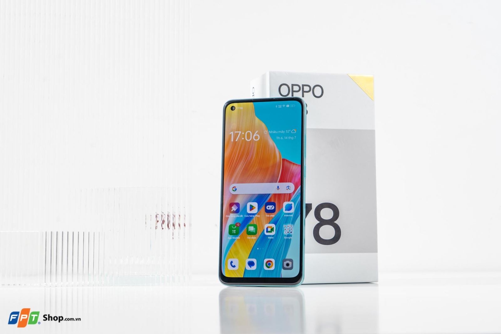 Trên tay OPPO A78: Sạc nhanh 67W, bộ nhớ “khủng” 256GB, thiết kế đẹp, giá “mềm”