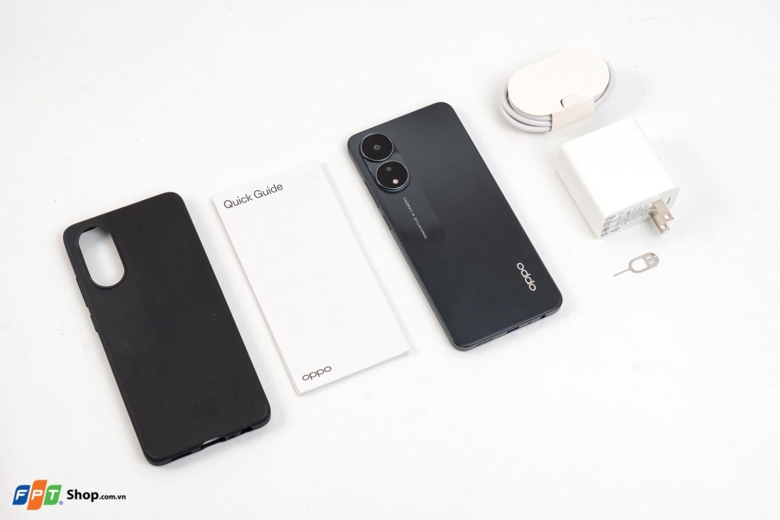Trên tay OPPO A78: Sạc nhanh 67W, bộ nhớ “khủng” 256GB, thiết kế đẹp, giá “mềm”