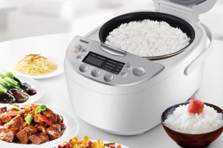 Nồi cơm điện nhỏ gọn cho ít người Toshiba