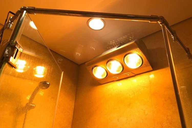 Nguyên nhân đèn sưởi nhà tắm bị nổ