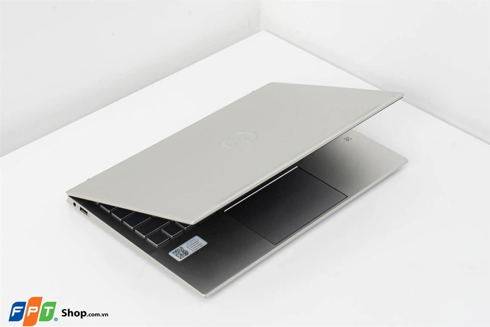 HP Pavilion 14-dv2050TU