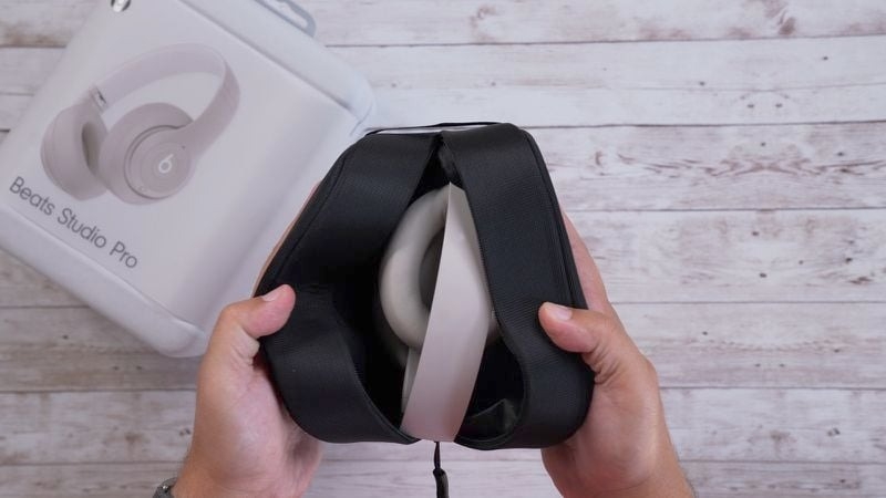 Trên tay Beats Studio Pro (ảnh 9)