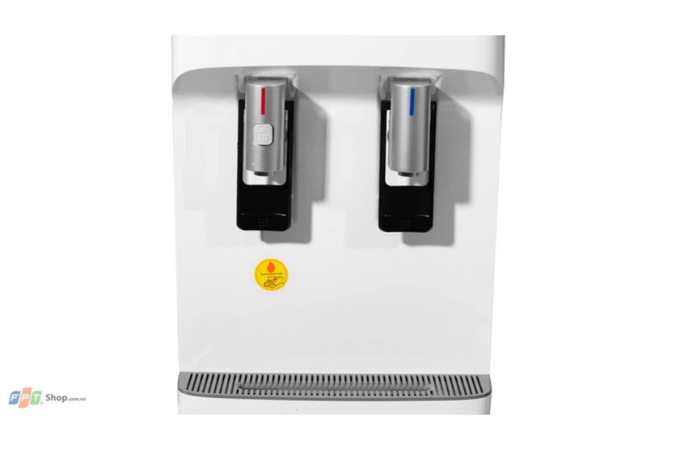 2 vòi nước Kangaroo KG52A3