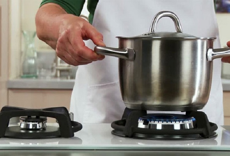 cách nấu cơm bằng bếp ga