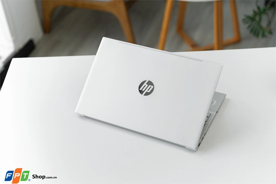 HP Pavilion 15 eg2087TU