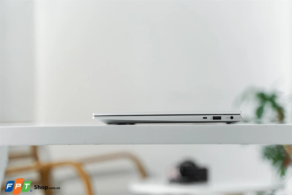 HP Pavilion 15 eg2087TU