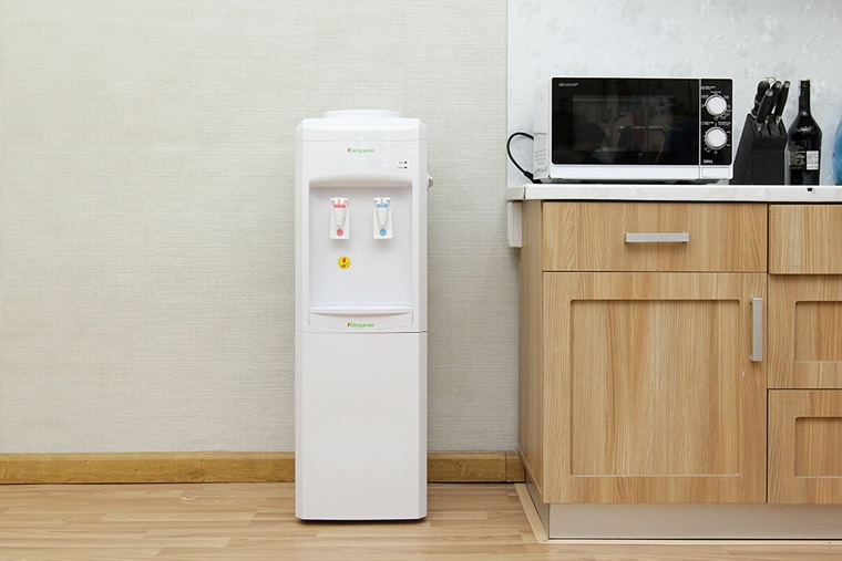 cây nước nóng lạnh bị chảy nước - ảnh 1
