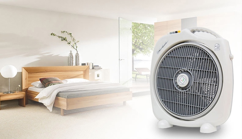 So sánh quạt hộp và quạt bàn hình 3