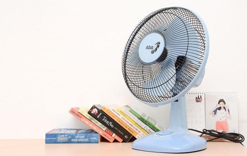 So sánh quạt hộp và quạt bàn hình 5