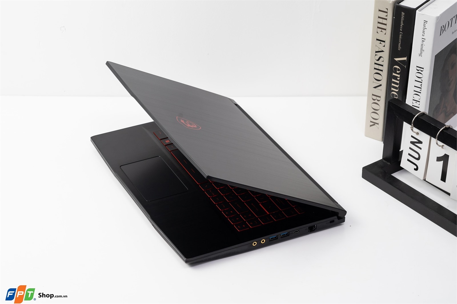 Top 5 laptop chơi ETS2 2023: Nâng tầm trải nghiệm game với đồ họa ấn tượng