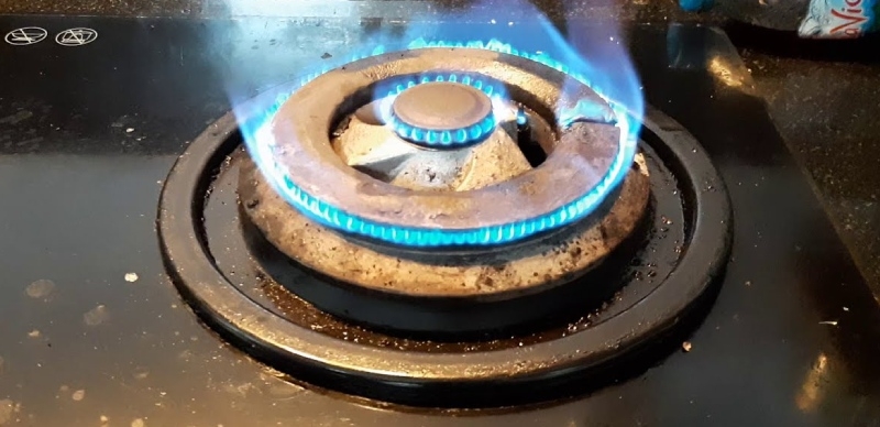 Cách chữa bếp ga bị muội đen (Ảnh 3)
