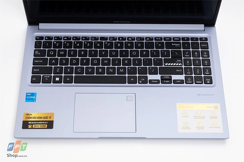 Laptop Asus có bàn phím số (Hình 1)