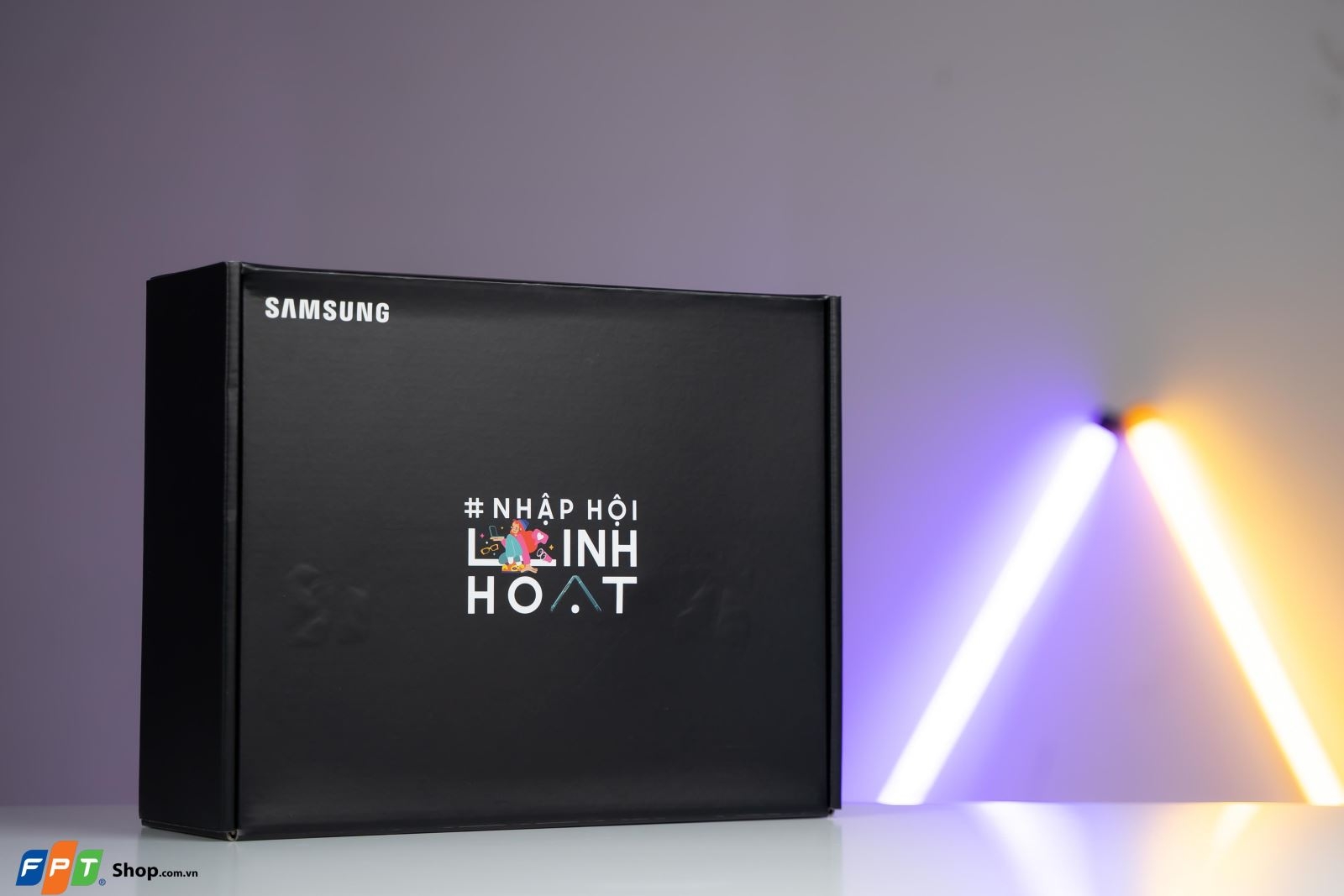 Mở hộp bộ quà Galaxy Z Unpacked 2023: Sẵn sàng "nhập hội linh hoạt"cùng Galaxy Z thế hệ mới
