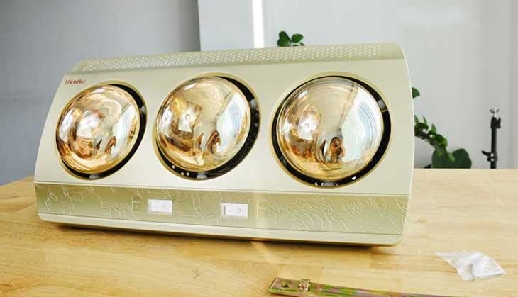 vệ sinh đèn sưởi nhà tắm