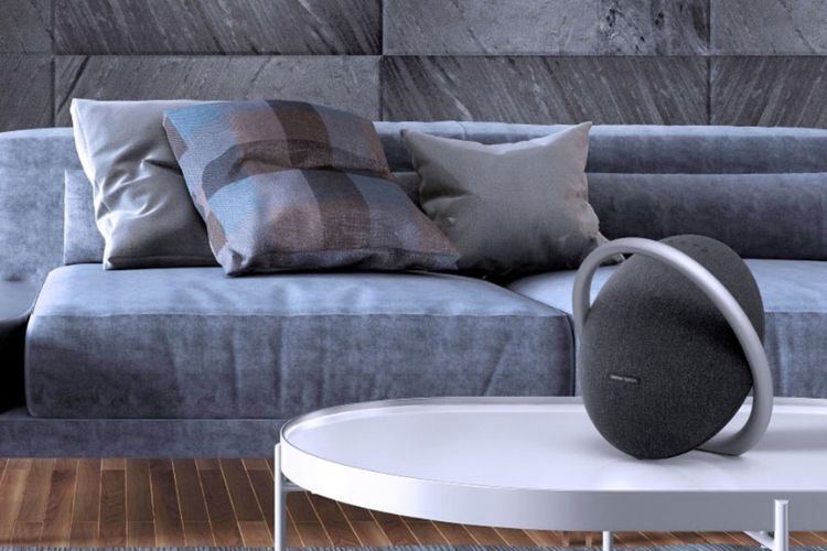 Loa Bluetooth Harman Kardon Onyx Studio 7