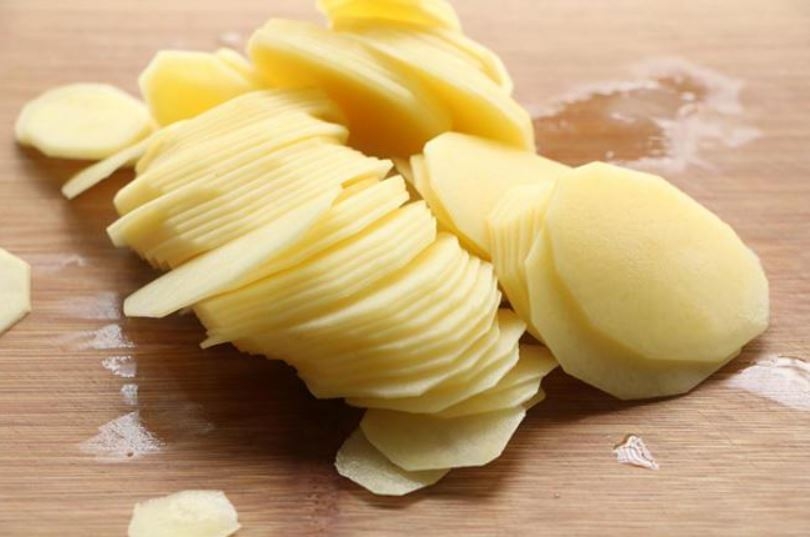 Cách làm bim bim khoai tây bằng nồi chiên không dầu (Ảnh 4)