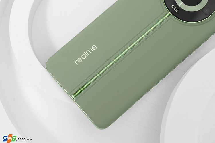 Mở hộp realme 11 Pro (Hình 1)