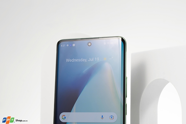 Mở hộp realme 11 Pro (Hình 5)
