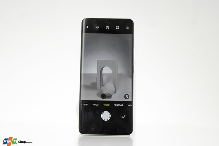 Mở hộp realme 11 Pro (Hình 7)