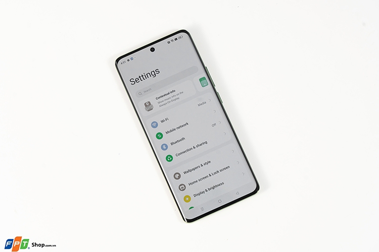 Mở hộp realme 11 Pro (Hình 8)