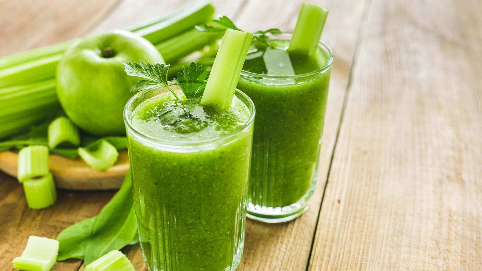 Cách làm nước ép cần tây bằng máy ép (Ảnh 5)