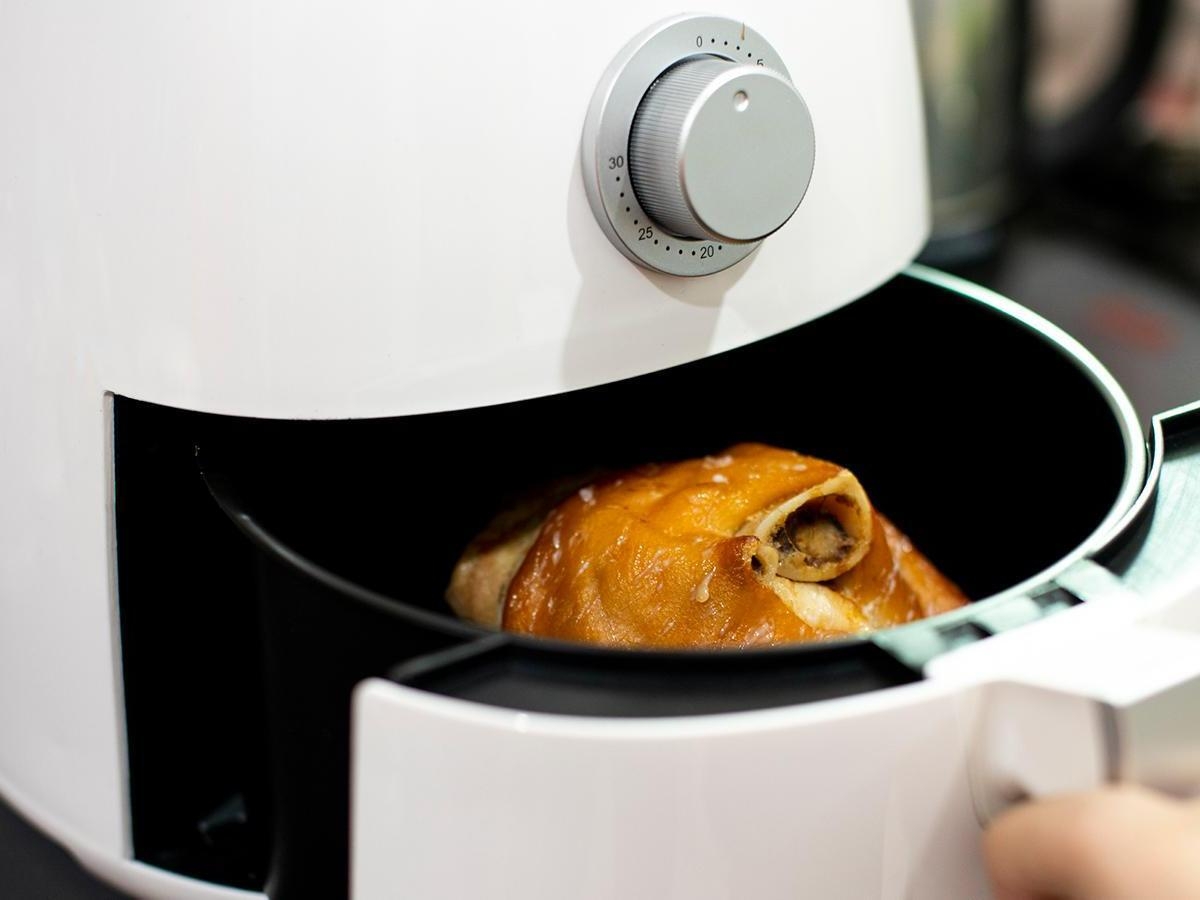 Cách sử dụng nồi chiên không dầu mới mua